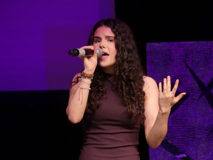 София Шляпникова выступила на конкурсе в Берлине „Звездный Дождик“ 2026